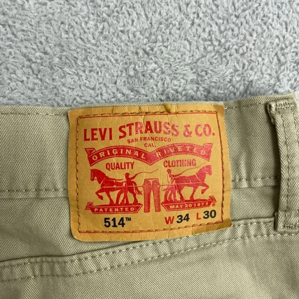 Levis excellent no